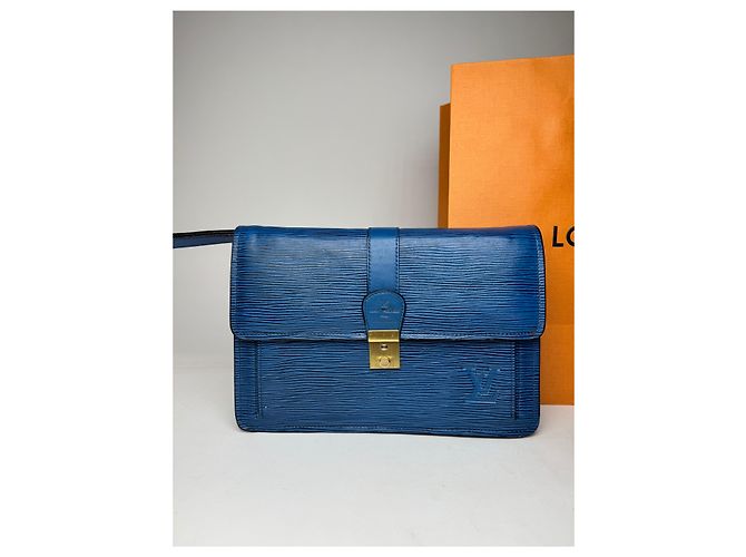 Clutch Vintage Louis Vuitton in Pelle EPI Blu - vista 7