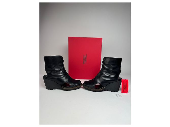Autre Marque Stivali aperti in pelle nera Issey Miyake vintage Nero - vista 12