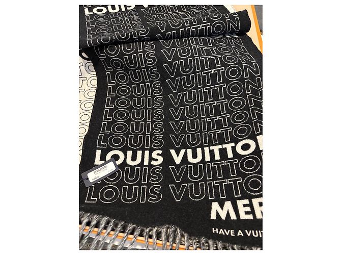 Montsouris Sciarpa Louis Vuitton MP2121 in lana nera Nero - vista 4