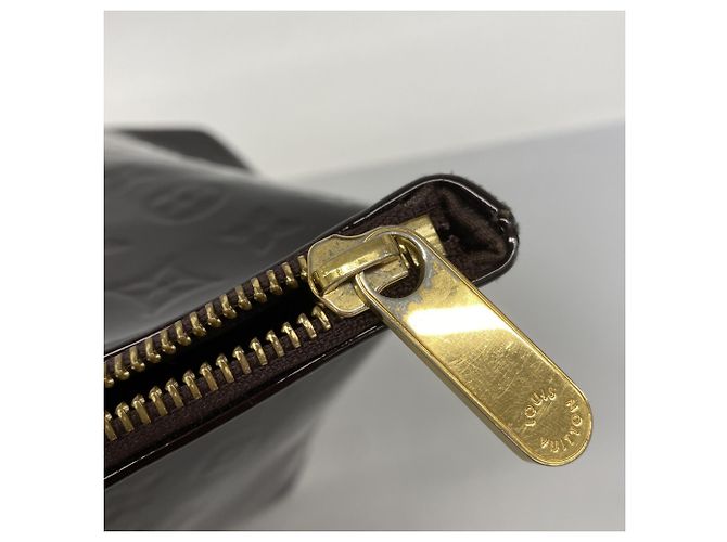 Borsa Tote Vernis Bellevue GM di Louis Vuitton Bordò - vista 9