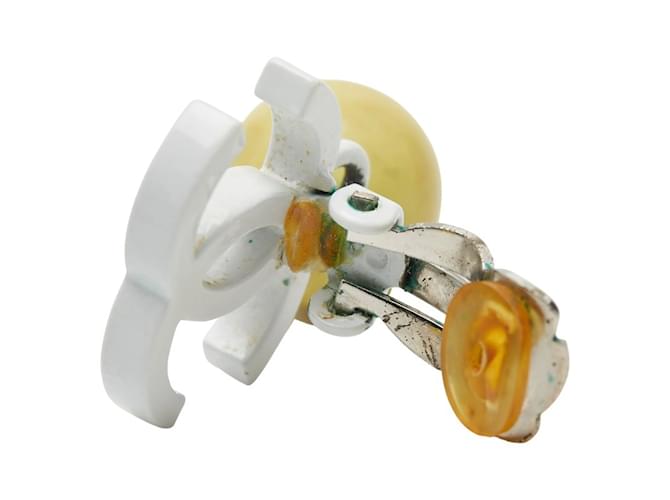 Orecchini Chanel Coco Mark Swing Bianco Giallo - vista 4