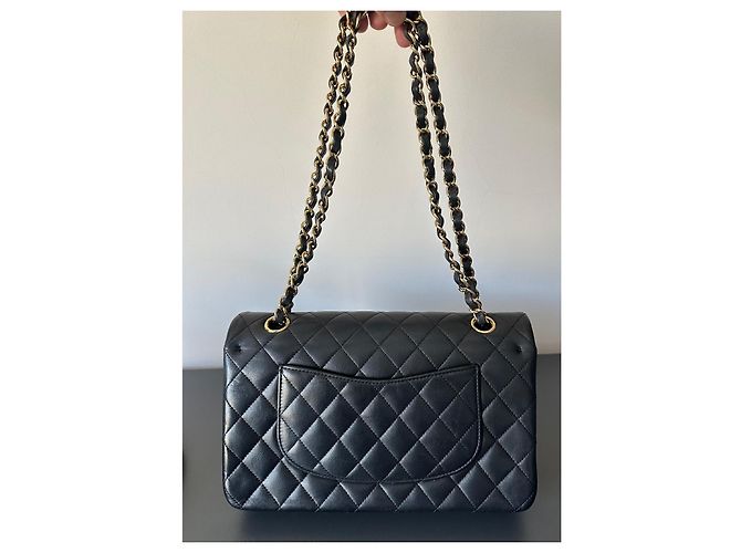 Chanel Bolso de doble solapa mediano Timeless/Classique Negro - vista 3