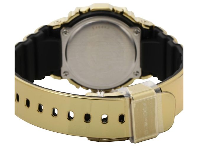 Orologio digitale da uomo Casio G-Shock GM5600YMG9JF Nero D'oro - vista 5