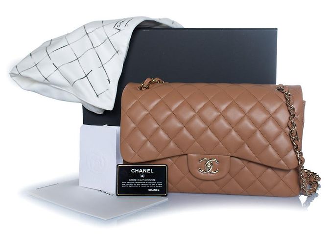 Chanel, Jumbo gesteppte Lederhandtasche in Karamell Braun - Ansicht 3