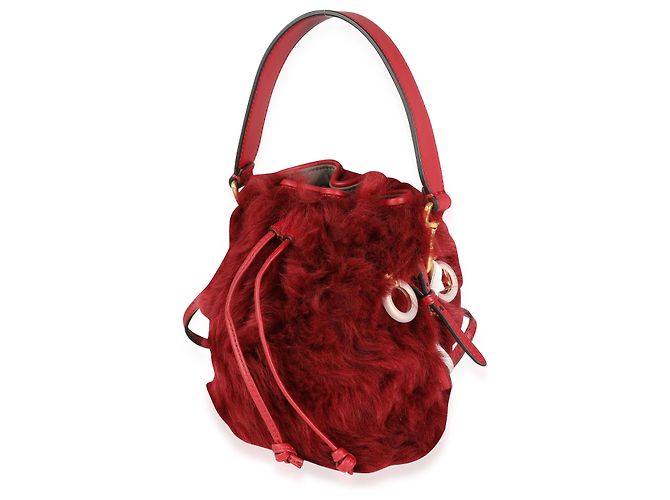 Mon Tresor Borsa a secchiello Mini Mon Trésor in pelliccia di agnello rossa e pelle di vitello Fendi - vista 3