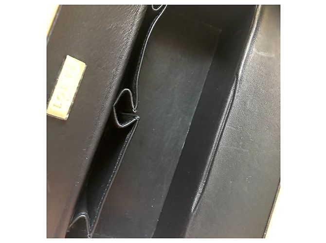 Bolsa retangular Loewe Madrid em couro bege - vista 11