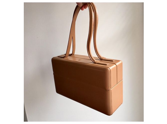 Bolsa retangular Loewe Madrid em couro bege - vista 14