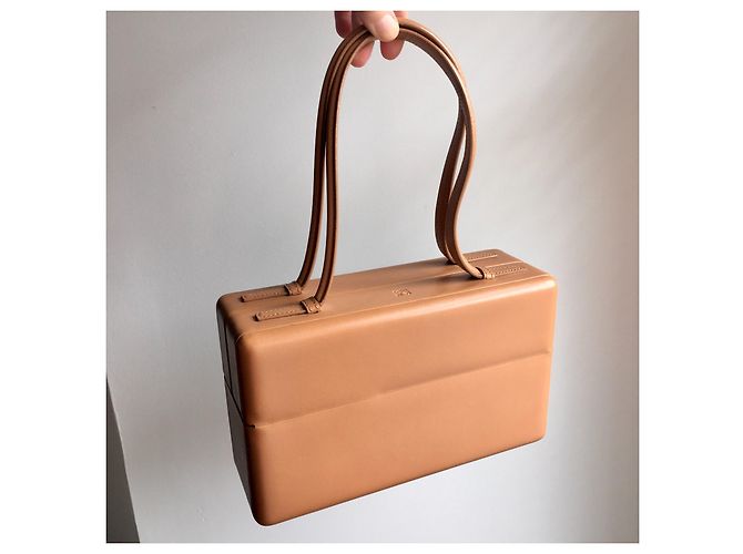 Bolsa retangular Loewe Madrid em couro bege - vista 15