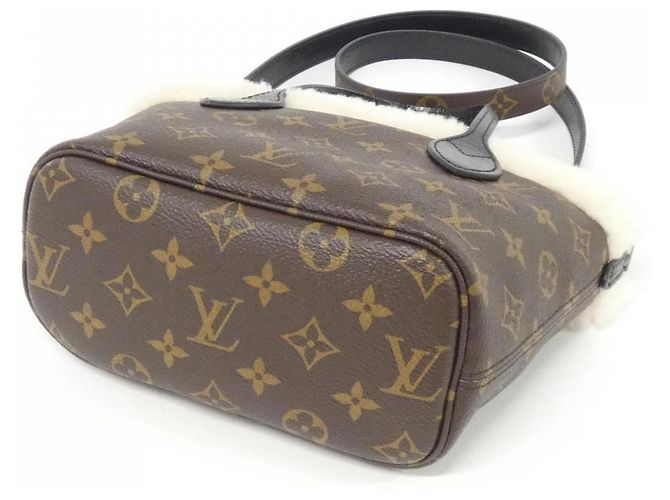 Louis Vuitton Monogram Neverfull Inside-Out BB Handtasche Braun - Ansicht 2