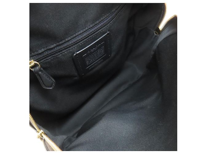 Mochila Jordyn Signature C2002 da Coach - vista 5