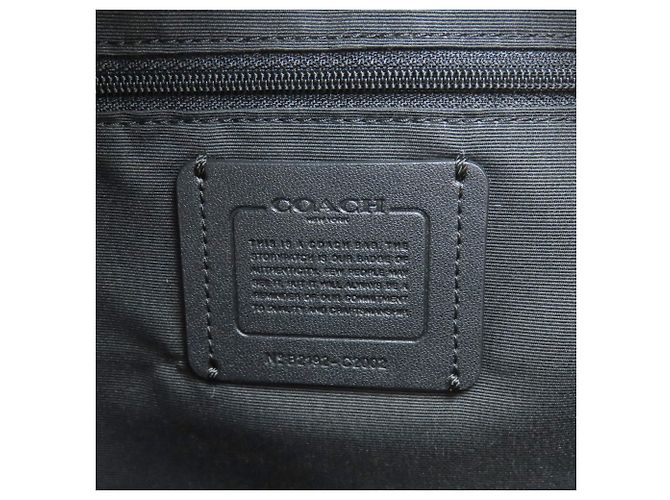 Mochila Jordyn Signature C2002 da Coach - vista 6