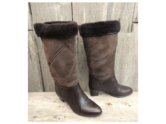 Botas Bally de shearling y cuero marrón oscuro - vista 2