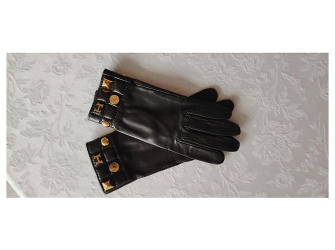 HERMÈS GLOVES WITH 'H' – PATCH AND STUDS. Black - view 5