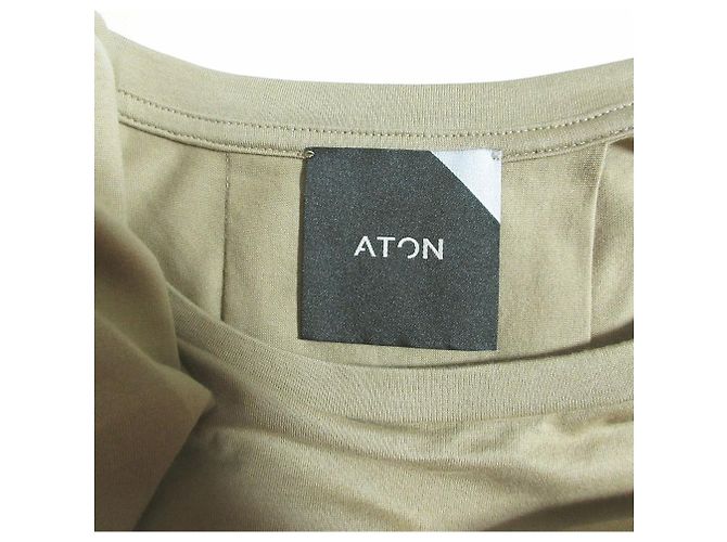 Autre Marque Camiseta larga asimétrica de capas ATON Beige - vista 5