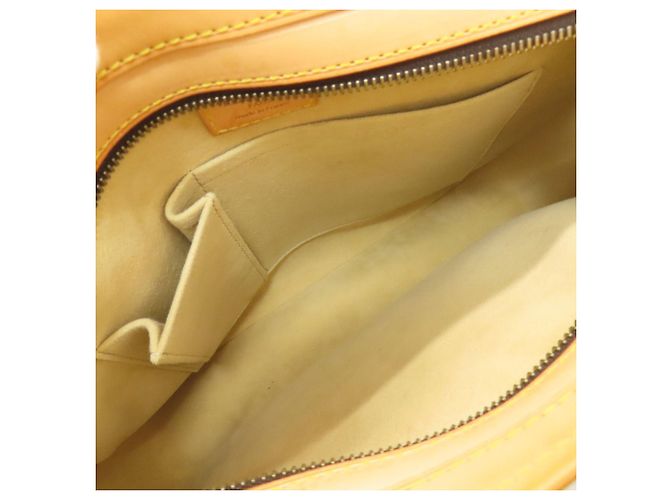 Borsa a Spalla Hudson GM Louis Vuitton Marrone Monogramma - vista 5