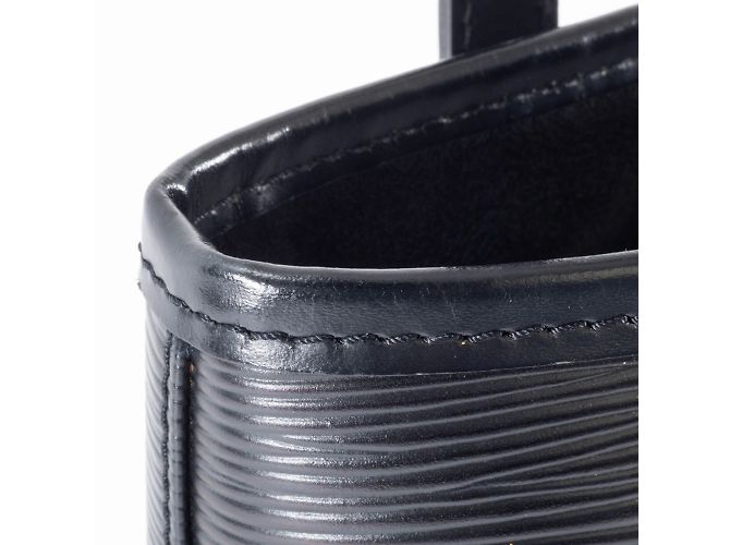 Borsa a Spalla Bucket PM Louis Vuitton in Noir Nero - vista 8