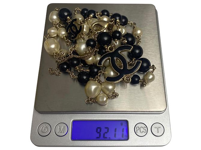 Collana classica lunga in perle d'acqua dolce nere e bianche 12P di Chanel con perline GHW Nero Bianco Gold hardware - vista 12