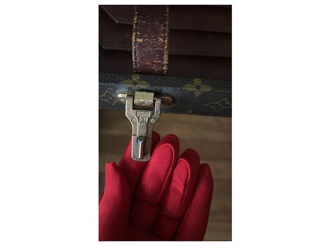 Valigetta Louis Vuitton Marrone in Pelle - vista 4