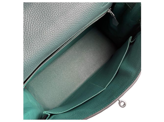 Hermès Kelly 32 Handtasche aus Taurillon Clemence Leder Malachit Grün - Ansicht 8