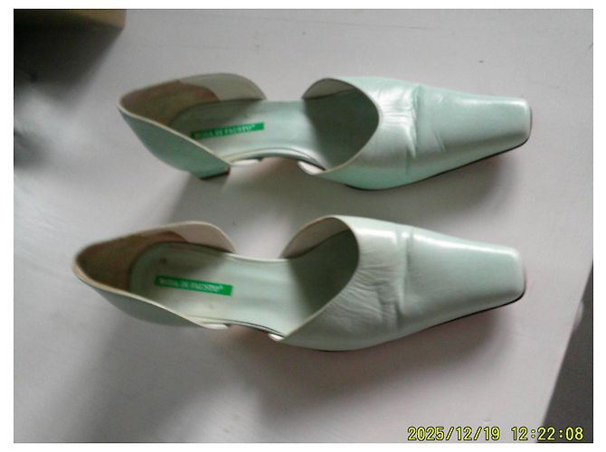 Autre Marque Moda di Fausto Pumps aus Leder Hell Türkis Hellgrün - Ansicht 2