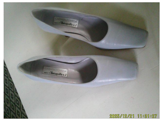 Autre Marque Carmen Poveda Pumps Hellblaues Leder 37 FR - Ansicht 6