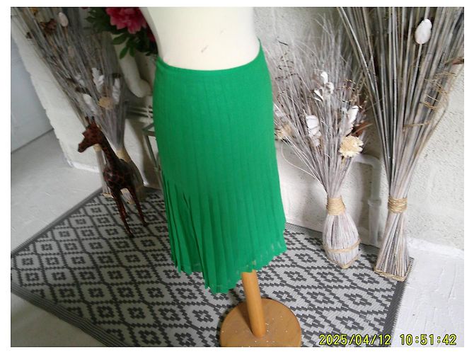 Falda plisada de seda verde Catherine Malandrino Talla 38 - vista 2