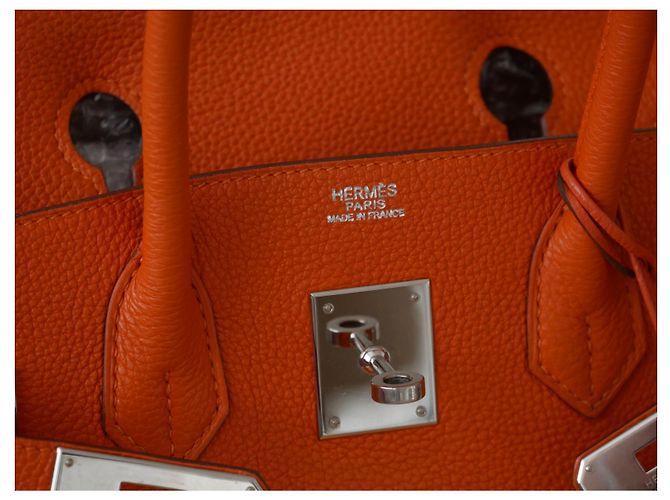Magnifica Borsa Birkin 30cm in pelle Togo arancione di Hermès - vista 3