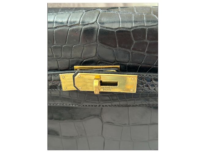 Magnifica borsa Kelly 32cm in pelle di coccodrillo nera di Hermès Nero - vista 10