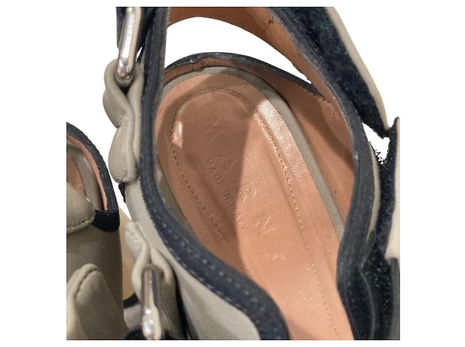 Sandali con tacco spesso e cinturino Marni Grigio - vista 5