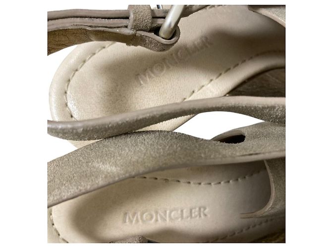 Sandali in suede con lacci Moncler Beige - vista 8
