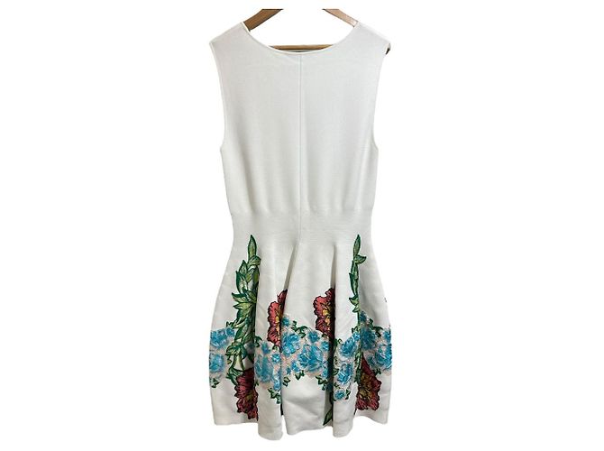 Autre Marque Blumarine Strickkleid mit Blumenstickerei Weiß - Ansicht 2