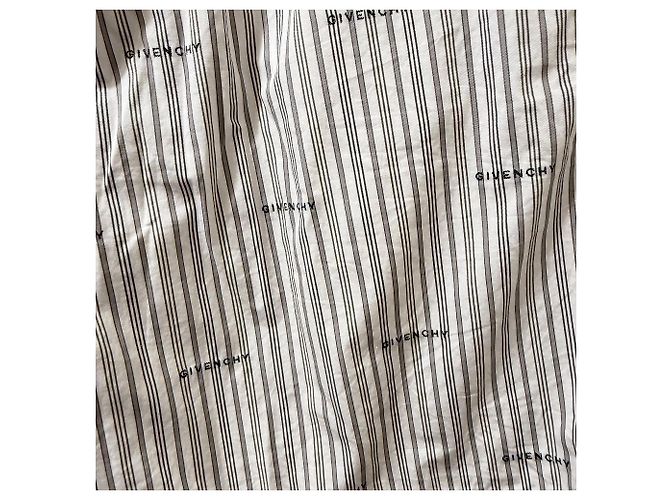 Bermuda com estampa de listras Givenchy Branco - vista 3