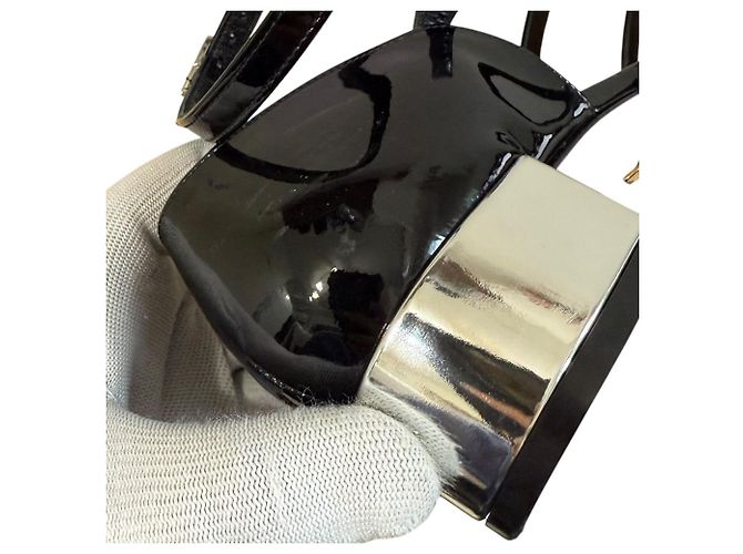 Sandalias de tacón bajo de piel patentada Christian Dior Negro - vista 14