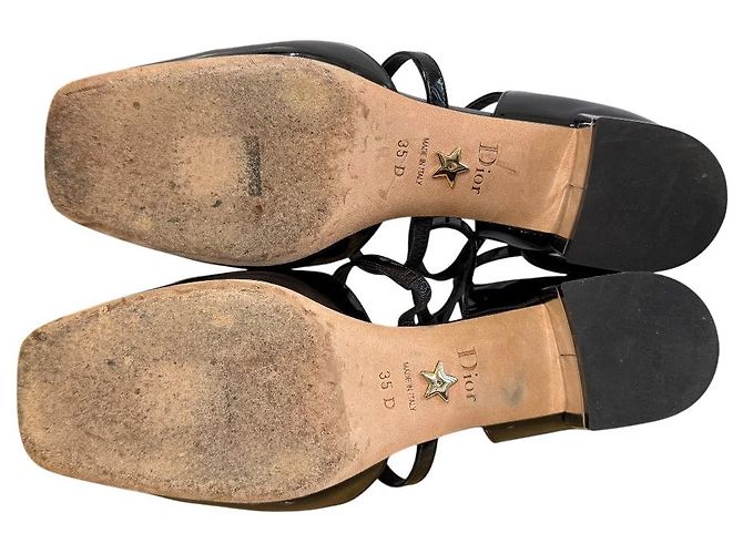 Sandalias de tacón bajo de piel patentada Christian Dior Negro - vista 7