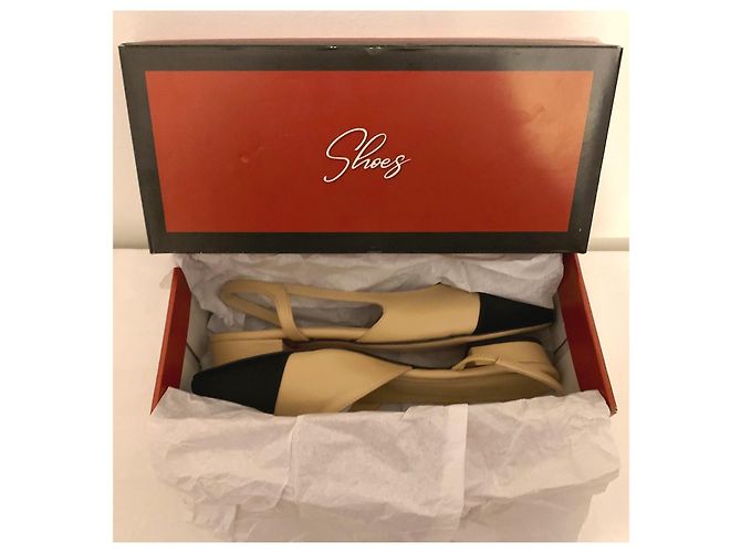 Autre Marque Scarpe Slingback Bicolori in Pelle e Tela Nero Beige - vista 12
