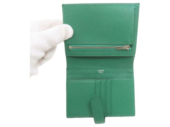 Portafoglio bifold in pelle Epsom Hermès verde - vista 4