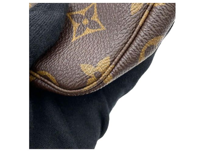 Mini Pochette Accessoires Vivienne Venice Monogramma Marrone Louis Vuitton - vista 12