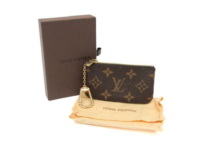 Llave Monograma Louis Vuitton M62650 Castaño - vista 2