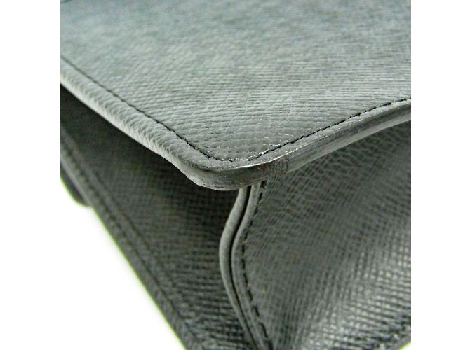 Pochette da uomo Louis Vuitton Taiga Selenga Grigio - vista 4