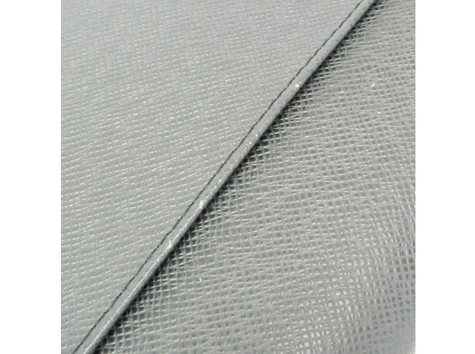 Pochette da uomo Louis Vuitton Taiga Selenga Grigio - vista 8
