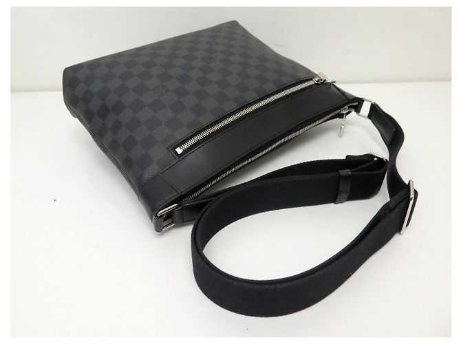 BORSA MESSENGER MM LOUIS VUITTON IN CANVAS DAMIER GRAPHITE Nero - vista 4