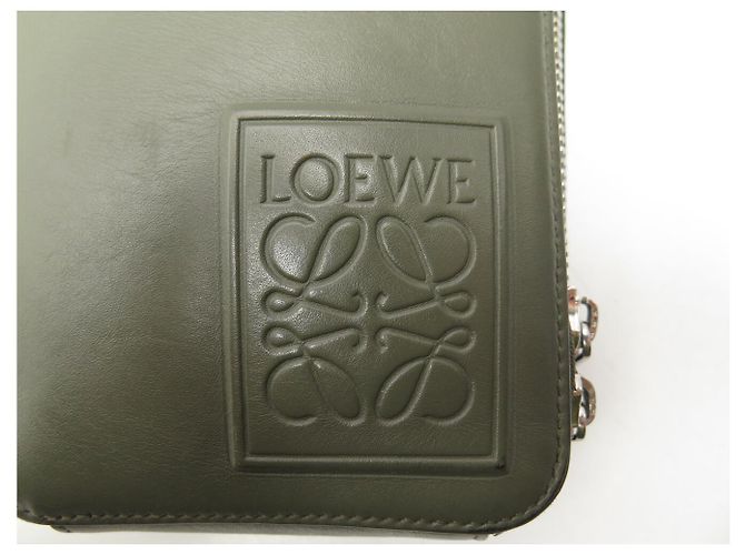 BORSA A TRACOLLA VERTICALE LOEWE IN PELLE KHAKI CON TASCA BANDOULIERE Cachi - vista 8