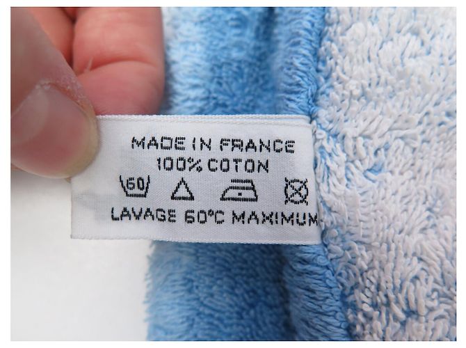 Hermès SERVIETTE DE PLAGE HERMES LES BALEINES GM TAPIS DE BAIN BLEU WHALE TOWEL - vue 9