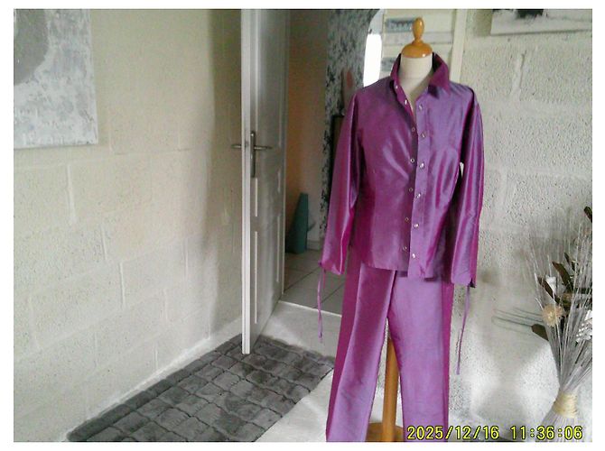 Autre Marque Terno de seda CHIARIA D'ESTE Roxo Lavanda - vista 4
