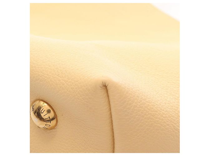 Borsa a Spalla Lowkey Hobo PM Louis Vuitton Beige - vista 8