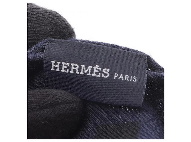 Chal de seda y cachemira Hermès Burdeos Azul marino - vista 2
