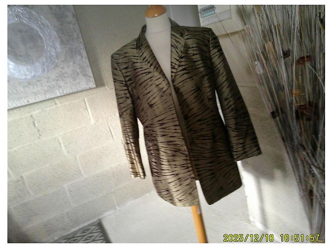 Laurèl Seidenjacke lang Beige Zebra Muster - Ansicht 3