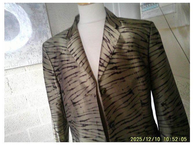 Laurèl Seidenjacke lang Beige Zebra Muster - Ansicht 9
