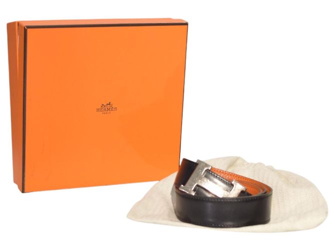Hermès Wendegürtel H 32mm aus schwarzem und orangefarbenem Togo-Leder mit silberner Schnalle Größe 80 - Ansicht 4