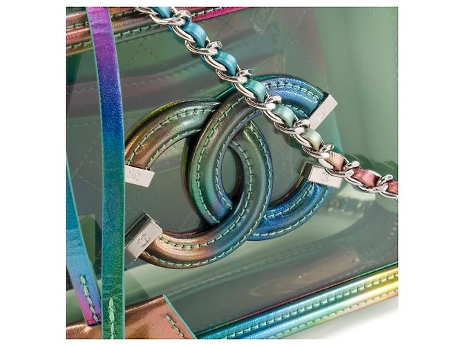 CHANEL - Bolsa de ombro Vanity Rainbow Chanel em PVC e couro iridescente edição limitada Multicor - vista 4